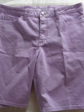 Lee  Woman's Light Purple Jean Bermuda Shorts size 16